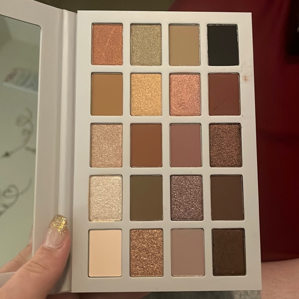 Madison beer morphe palette